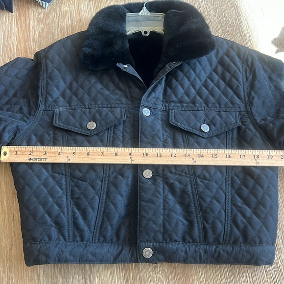 NWT NEIMAN MARCUS BLACK CROPPED QUILTED BARN JACKET FUR LINED gorgeous! - Picture 5 of 15